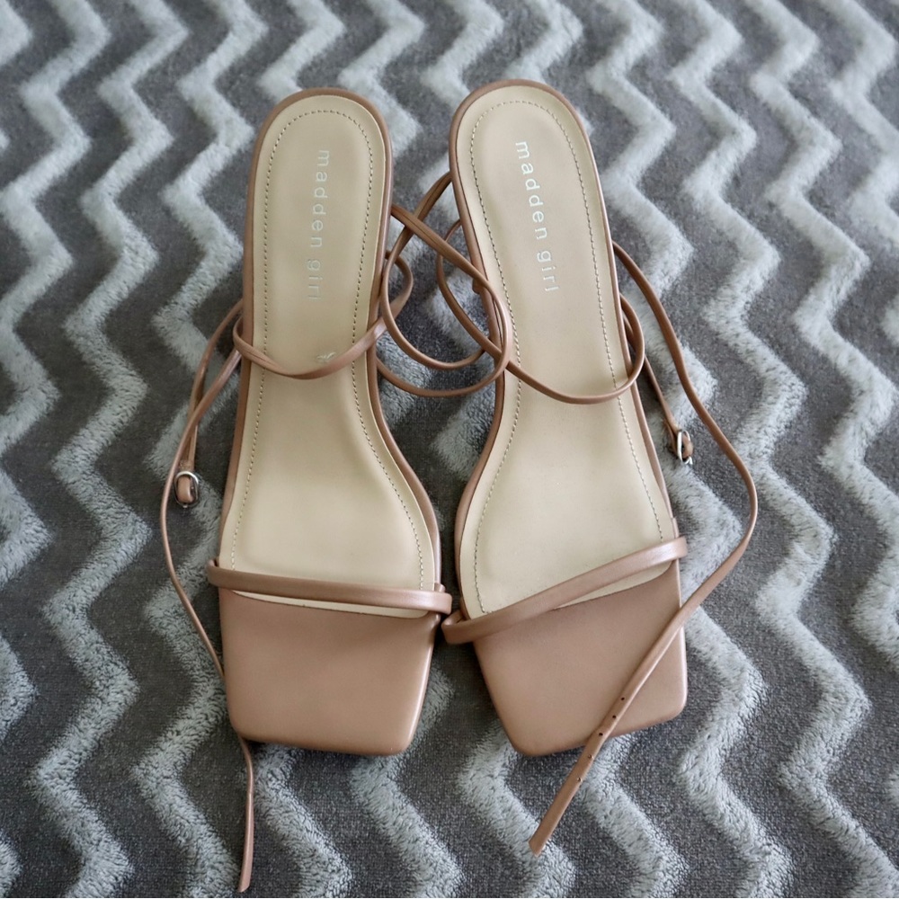 Madden girl strappy nude heels. Size 9.